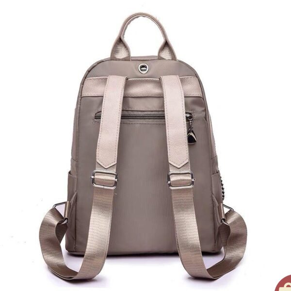 Stylish Casual Backpack – Lightweight, Durable, and Trendy Black Bag for School, Travel, and Everyday Use from etwo.shop