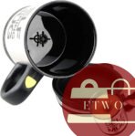 Smart self stirring mug with ergonomic handle